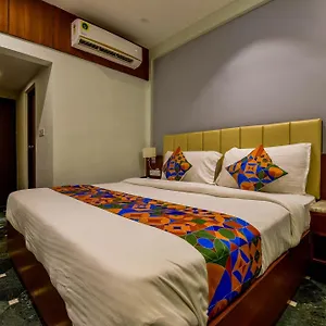3* Hotel Naivara Boutique